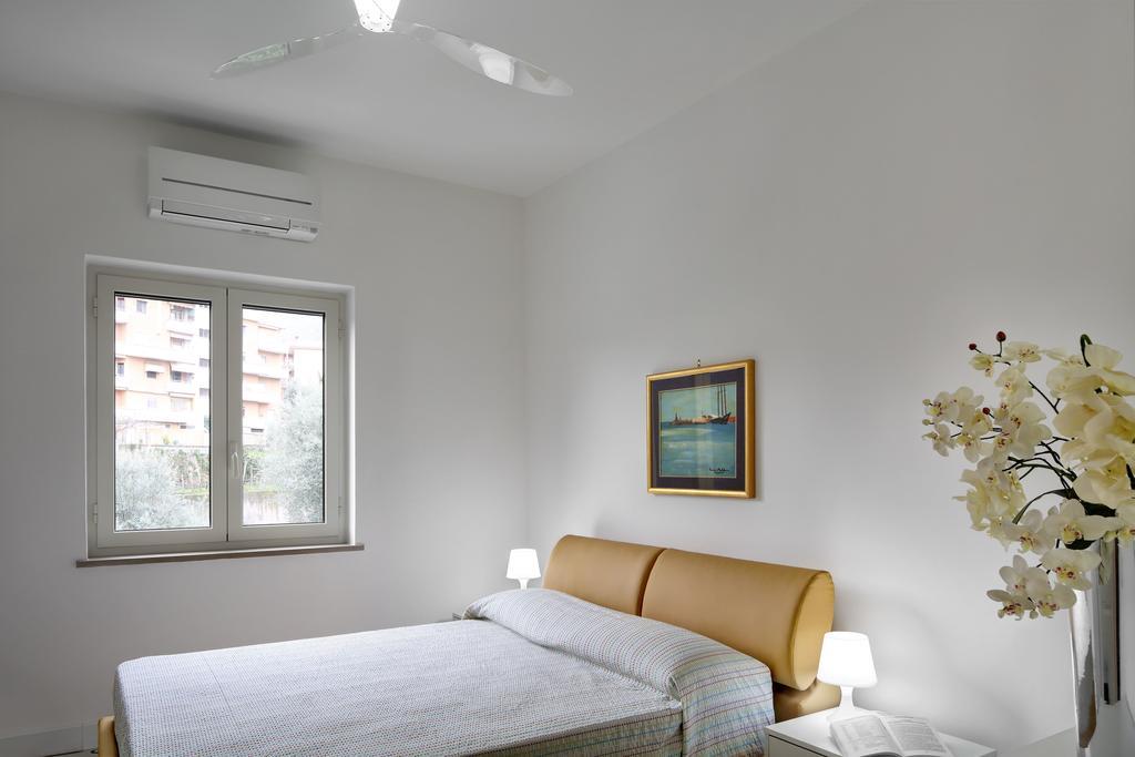Caruso 2 By Villasandco RentalPółwysep Sorrentyński Pokój zdjęcie